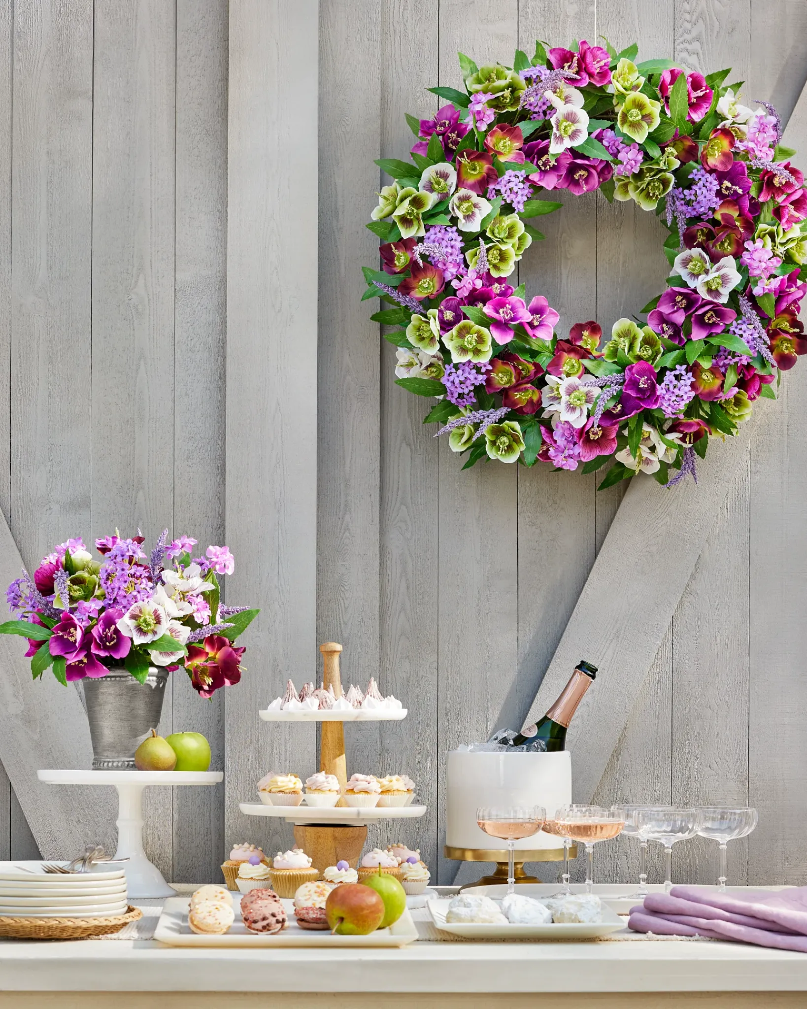 Clearance Amethyst Garden Foliage Wreaths|Flower Arrangements