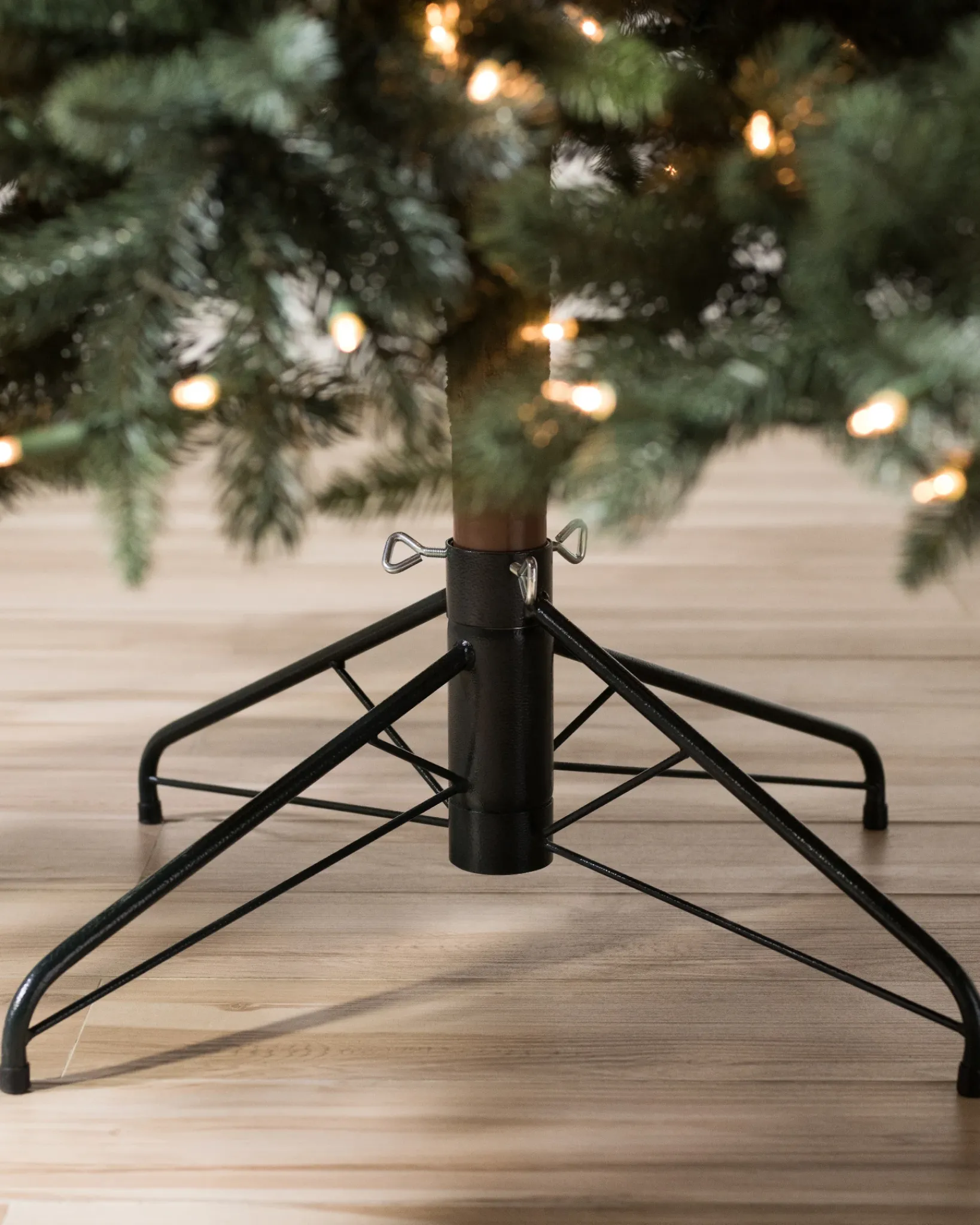 New Aspen Estate Fir® Trees 7 - 7.5 Feet|Pre-Lit