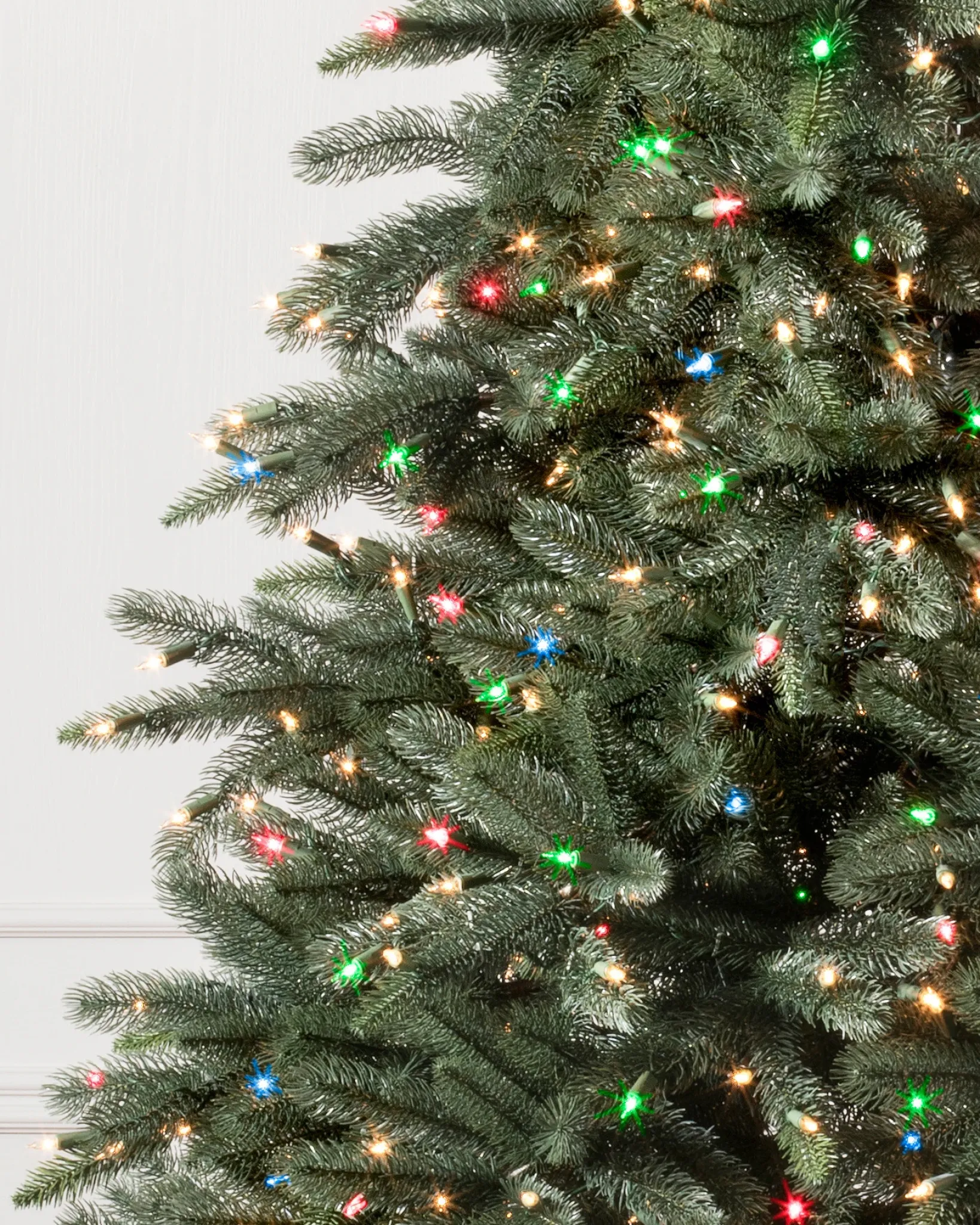 New Aspen Estate Fir® Trees 7 - 7.5 Feet|Pre-Lit