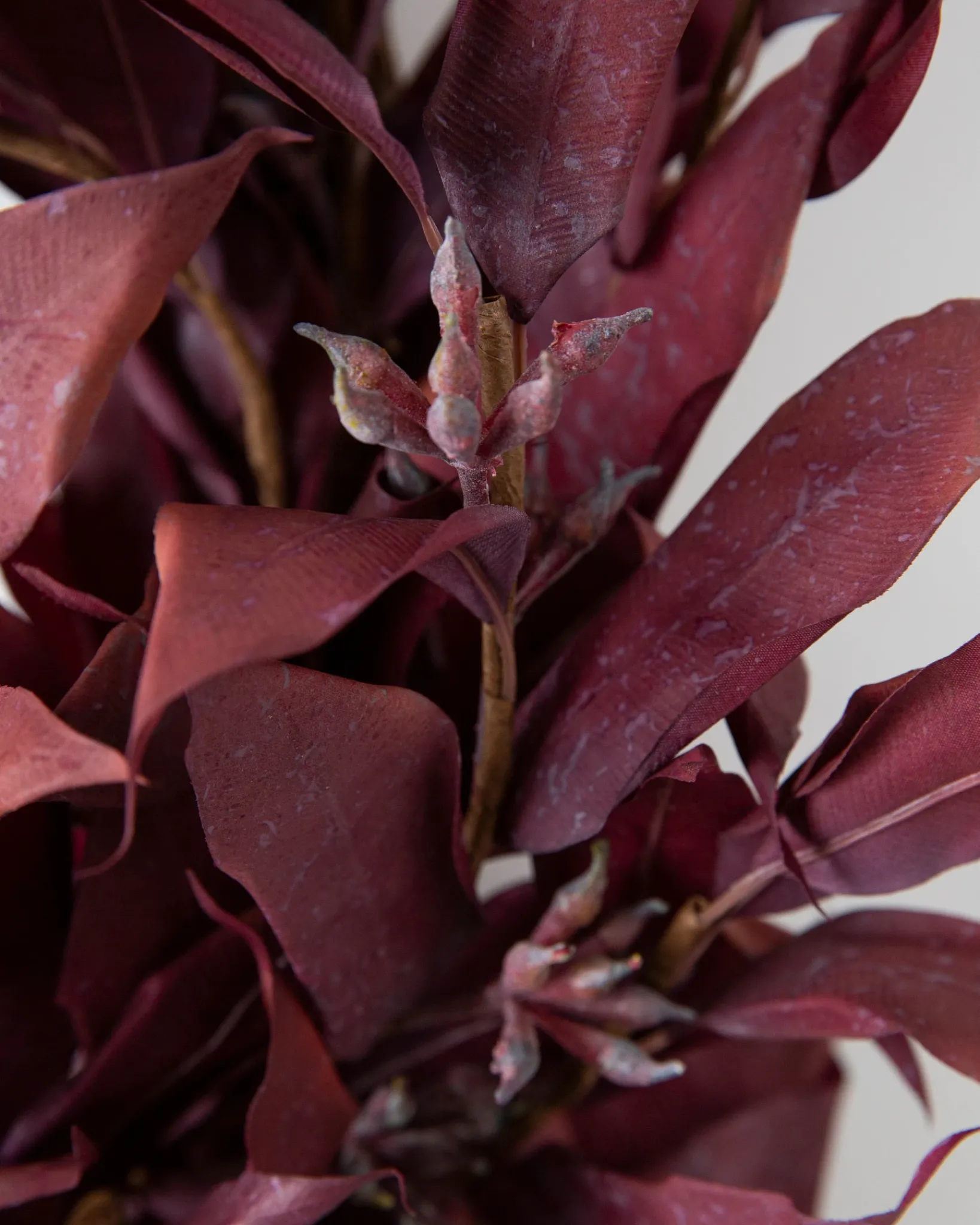 Clearance Burgundy Leaves Foliage Wreaths|Outdoor Safe