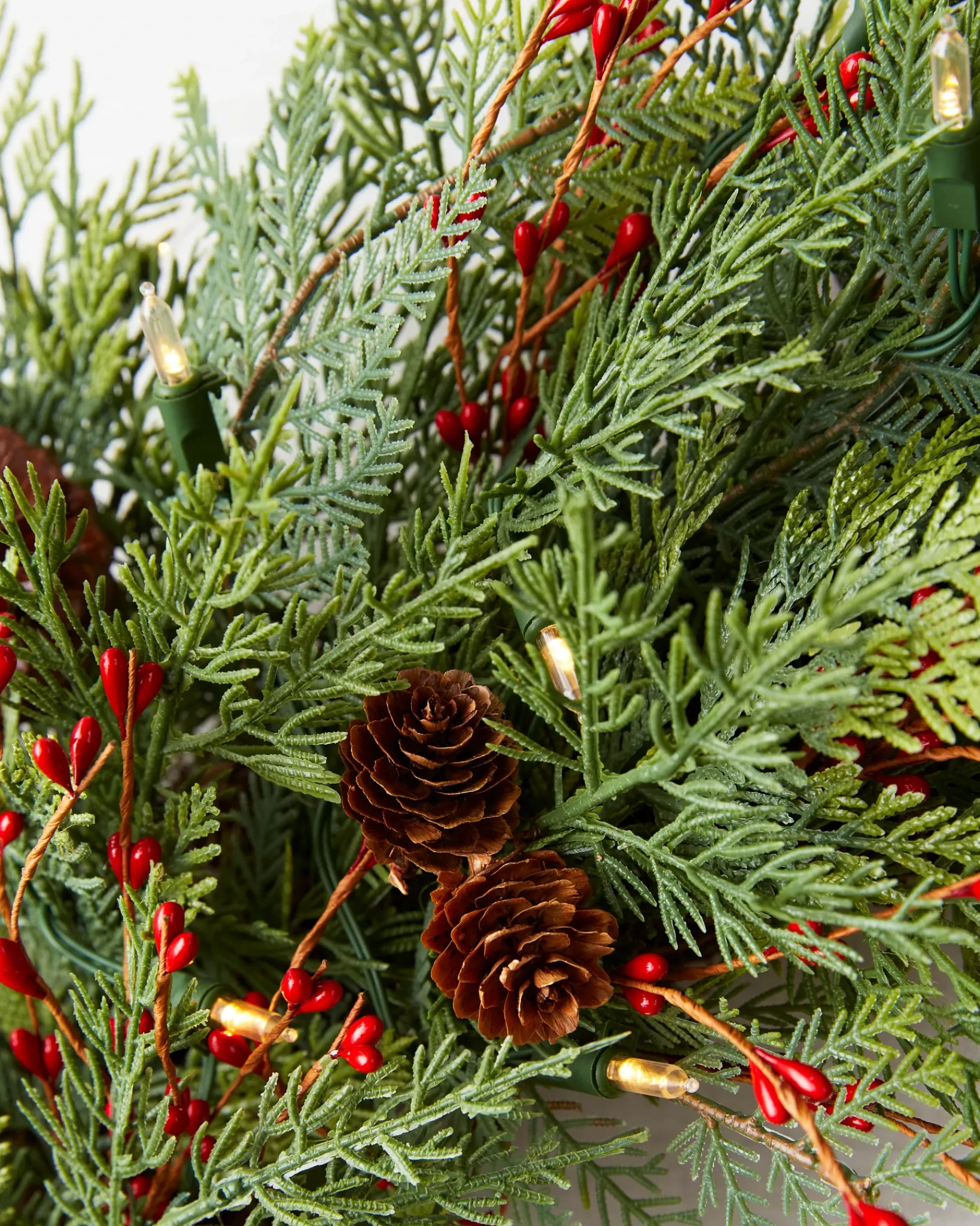 Sale Cedar Berry Woods Foliage 26 - 28 Inch|Indoor