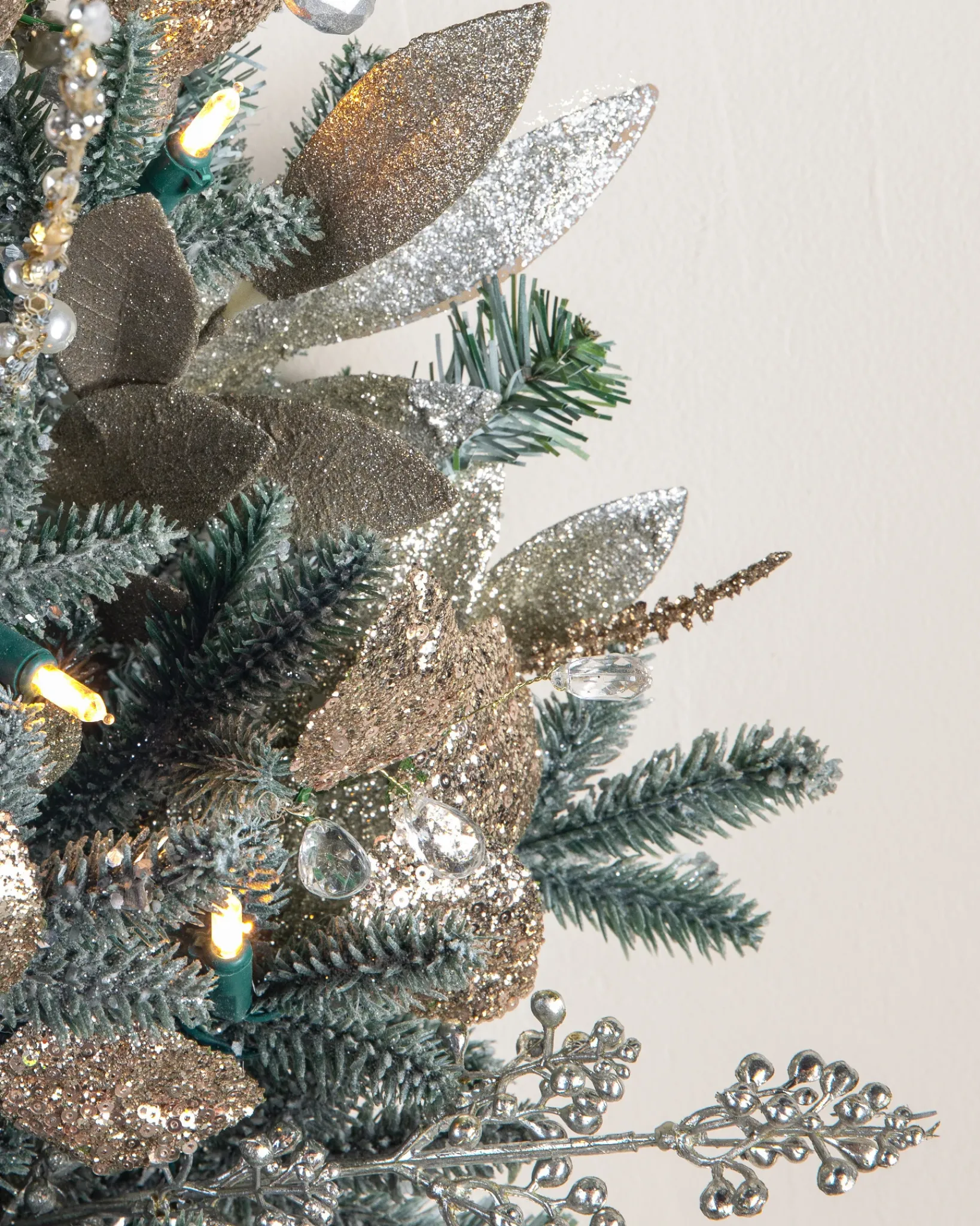 Sale Champagne And Crystal Foliage Pre-Lit|5 - 7 Feet