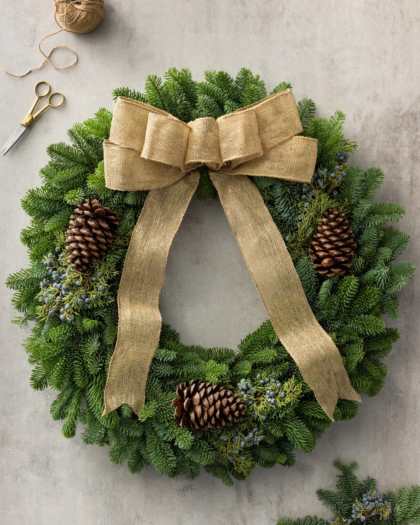 Online Fresh Evergreens & Juniper Berry Foliage 18 - 24 Inch|Outdoor Safe