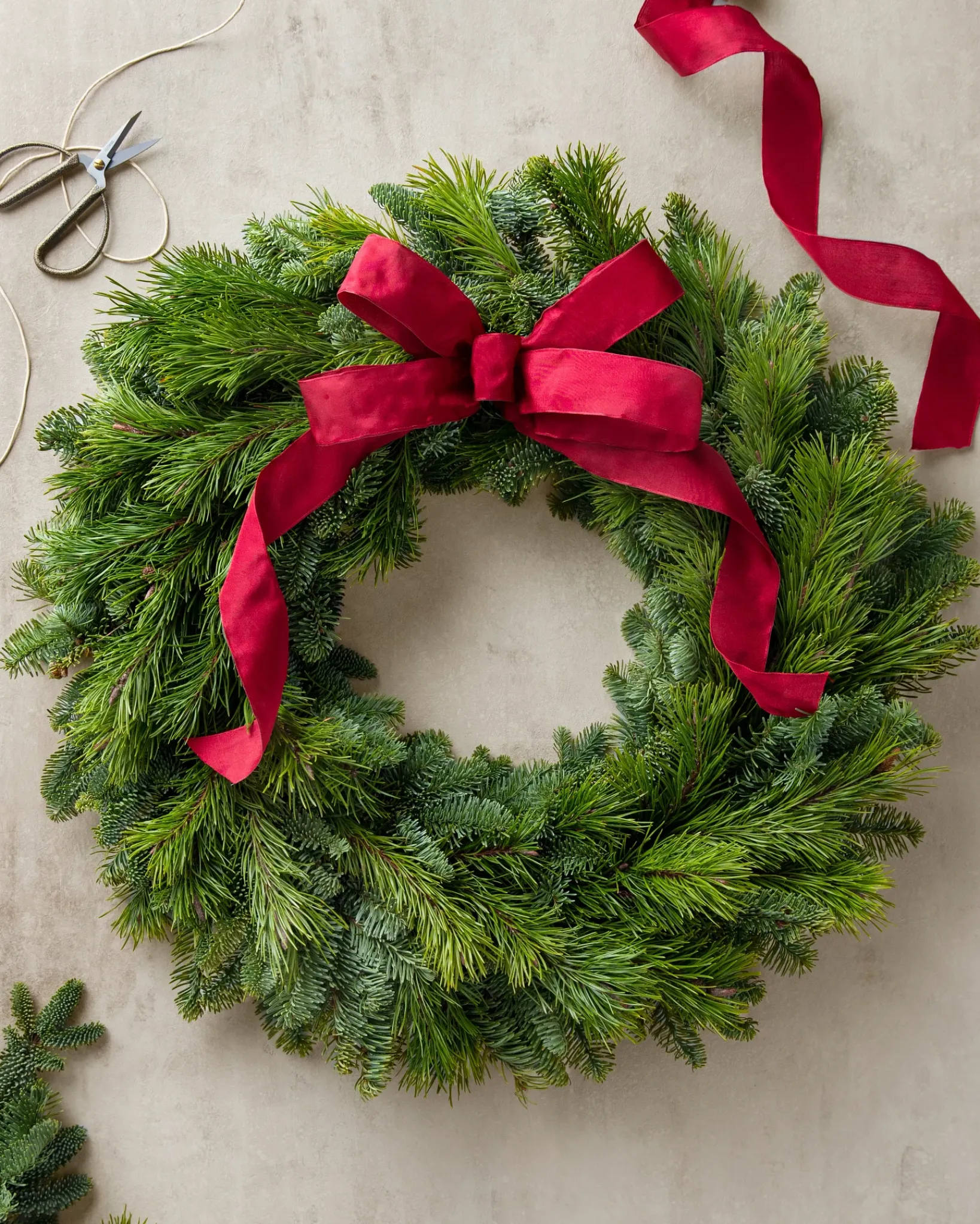 Sale Fresh Noble Fir Woodland Foliage 18 - 24 Inch|Outdoor Safe