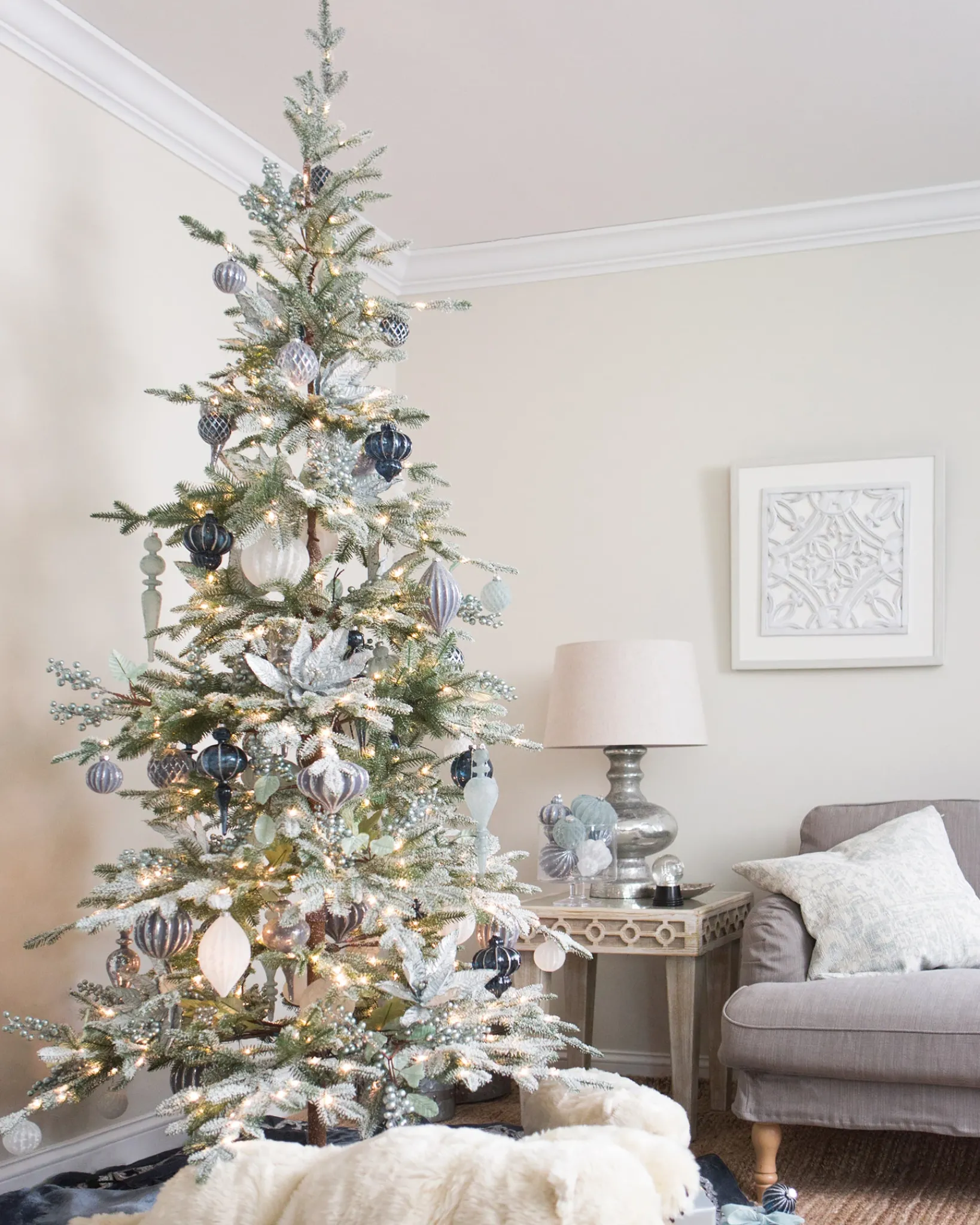 Hot Frosted Alpine Balsam Fir Trees 7 - 7.5 Feet|Under 6 Feet