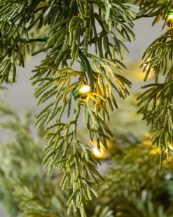 Grand Canyon Cedar® Trees 7 - 7.5 Feet|Pre-Lit
