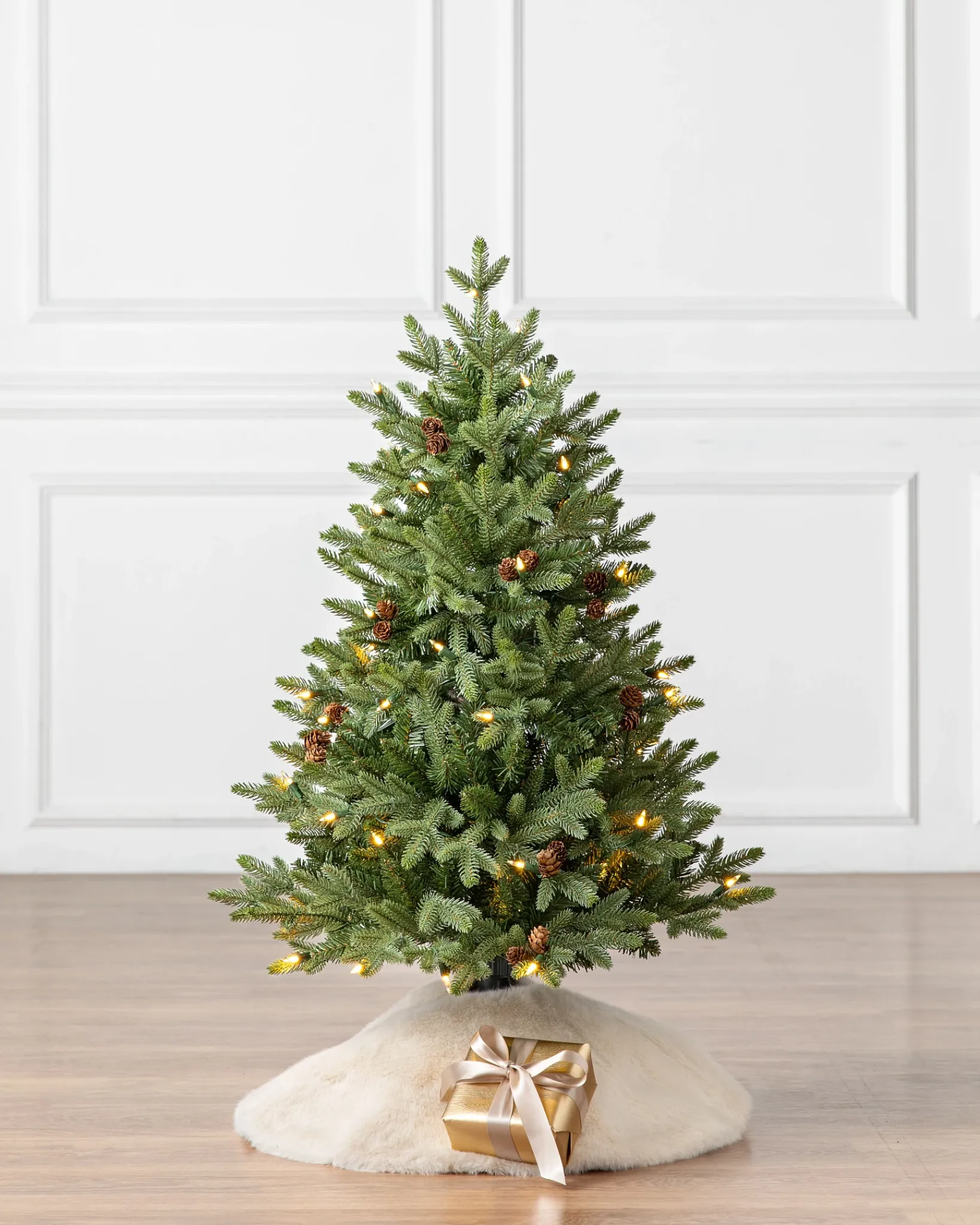 Sale Greenwich Estates® Pine Trees Outdoor Safe