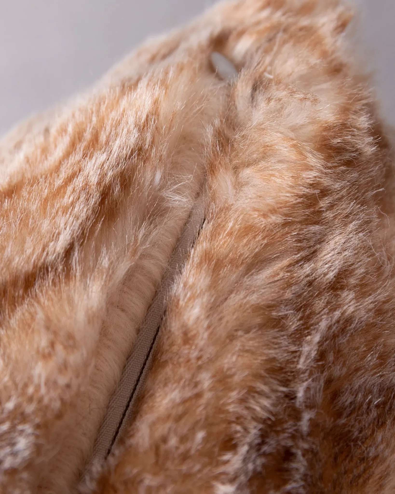 Best Lodge Faux Fur Pillow Covers Pillows & Throws