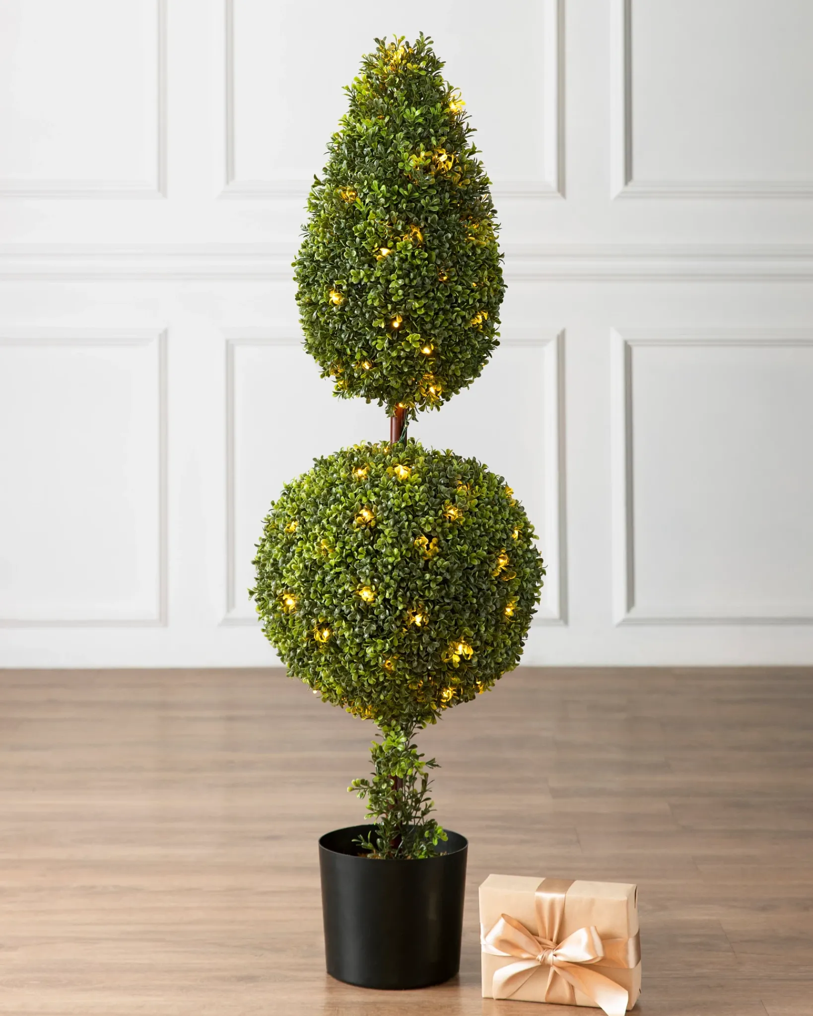 Clearance Outdoor Boxwood Artificial Christmas Topiaries Outdoor Safe|Topiaries & Potted Flowers