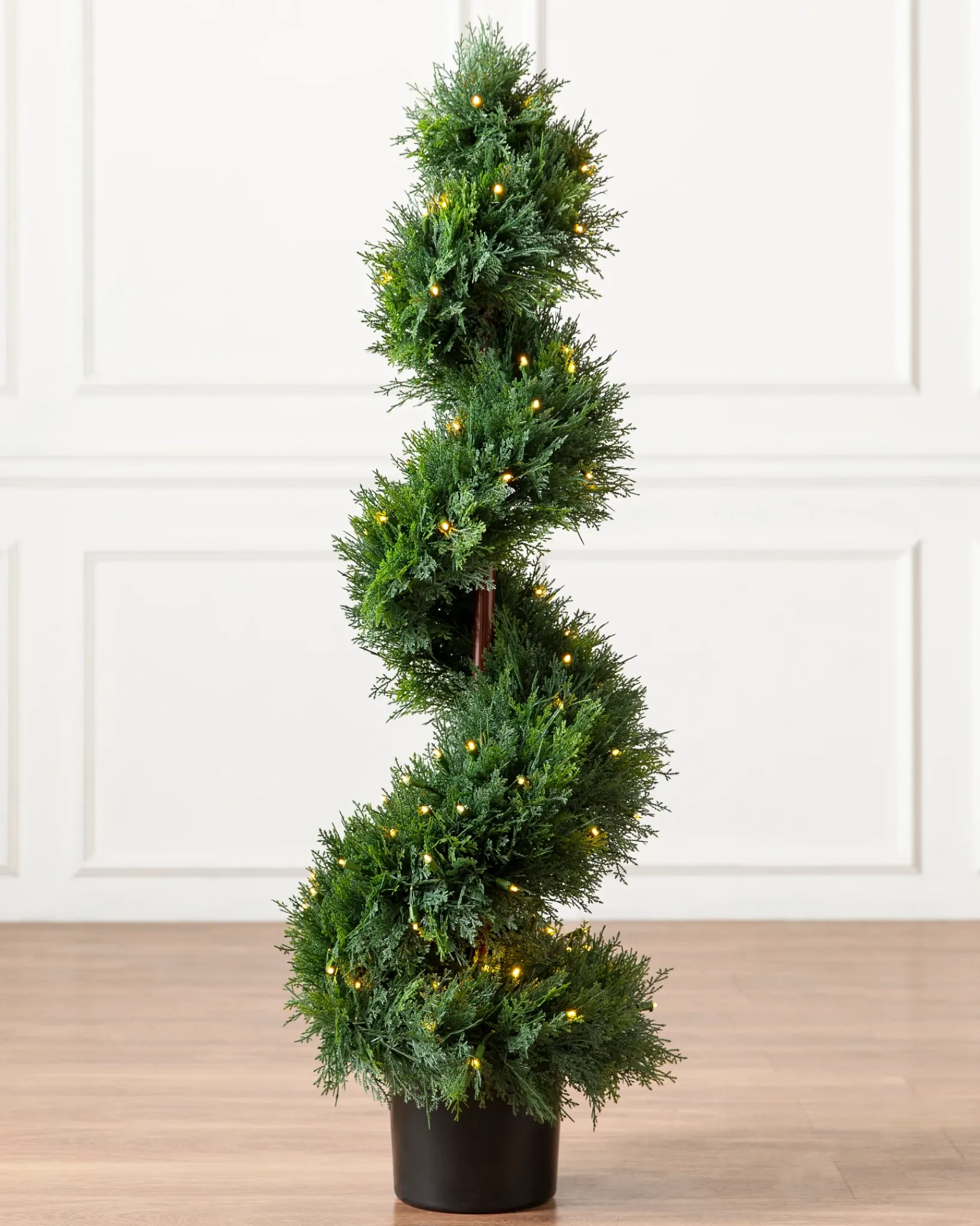 Hot Outdoor Cypress Artificial Christmas Topiaries Outdoor Safe|Topiaries & Potted Flowers