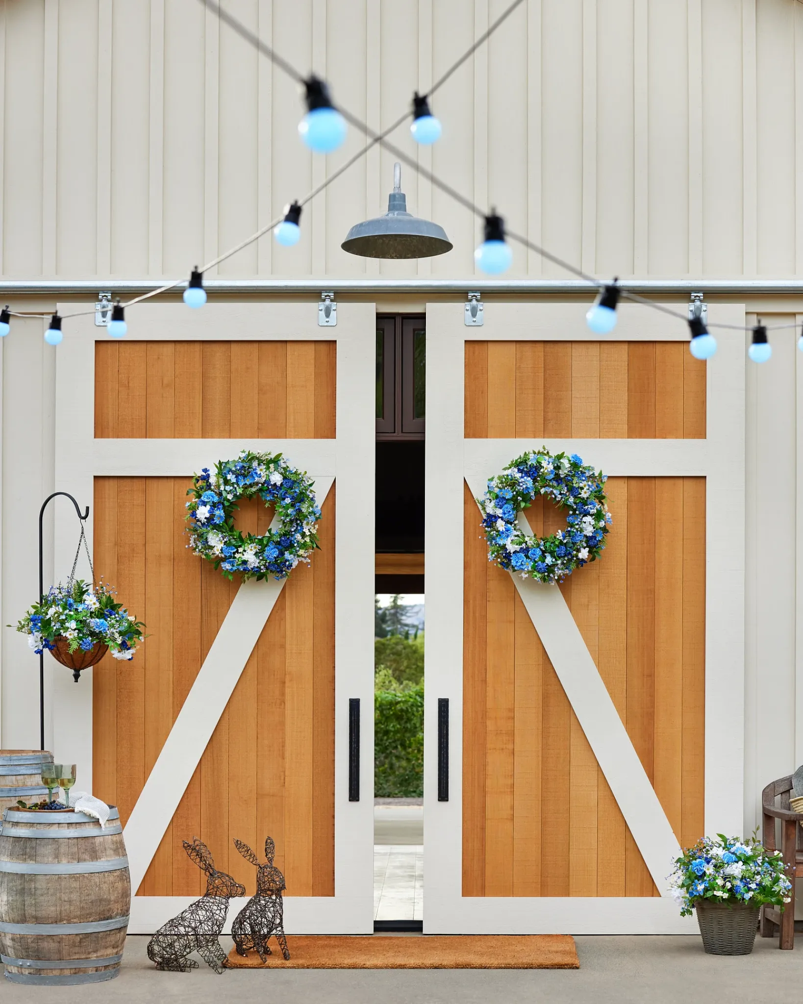 Best Outdoor Seaside Cottage Foliage Wreaths|Swags & Hanging Baskets