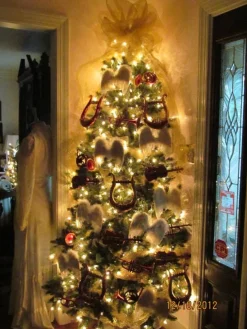 Best Park Avenue Corner Trees 7 - 7.5 Feet|Pre-Lit