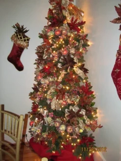 Best Park Avenue Corner Trees 7 - 7.5 Feet|Pre-Lit
