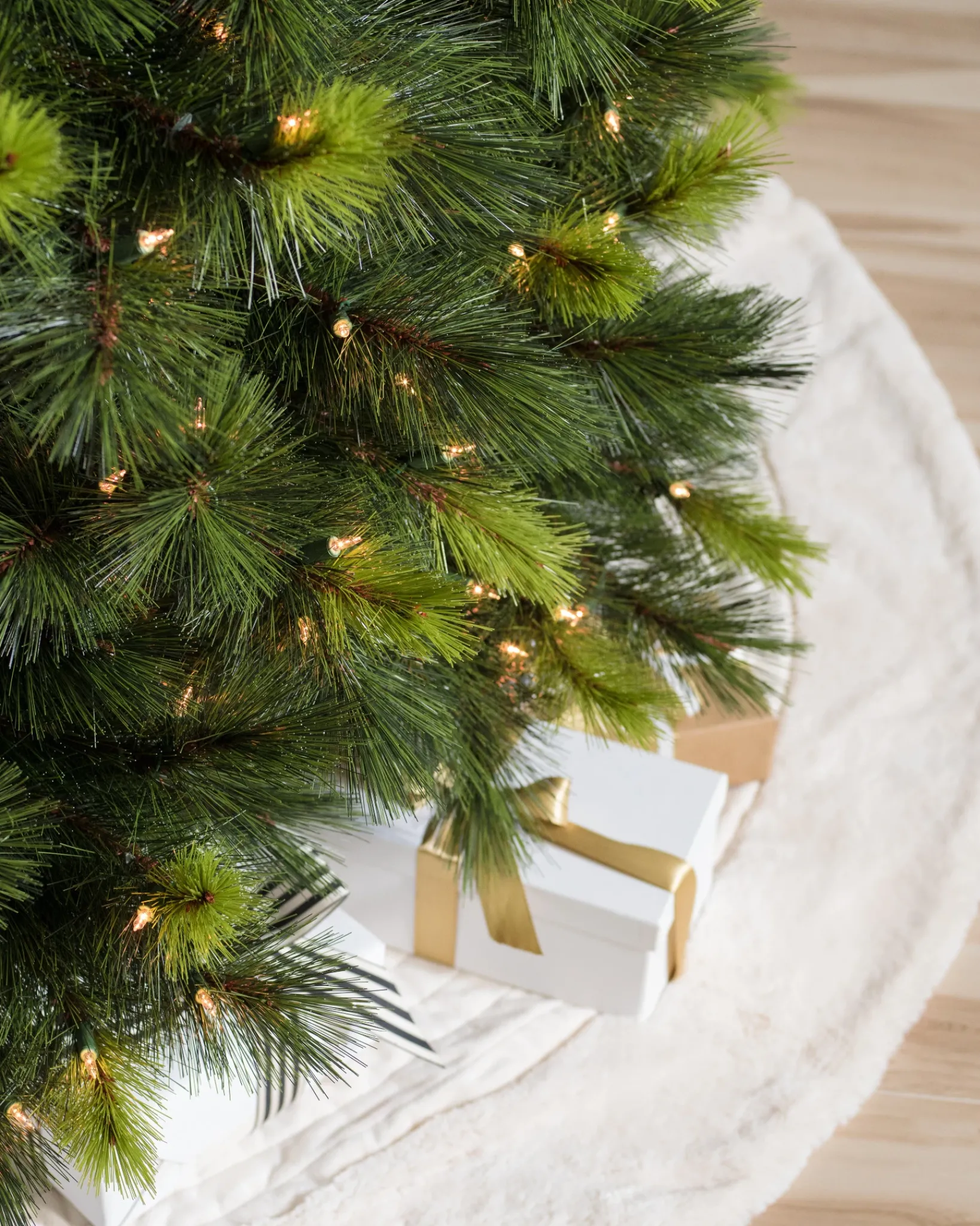 Online Scotch Pine Trees 7 - 7.5 Feet|Pre-Lit