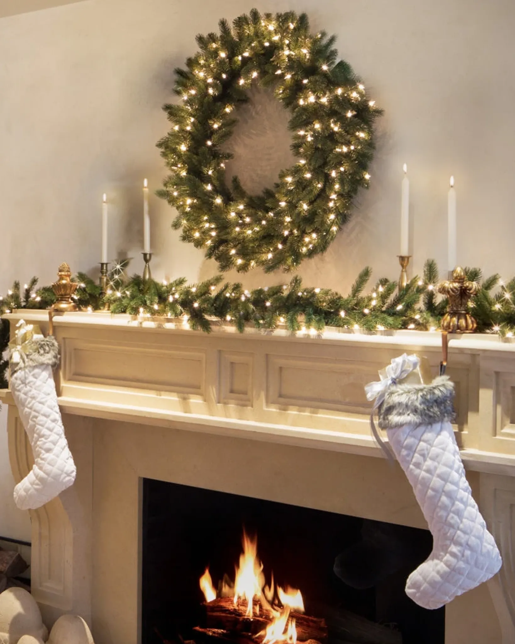 New Vermont White Spruce Foliage 26 - 28 Inch|Pre-Lit