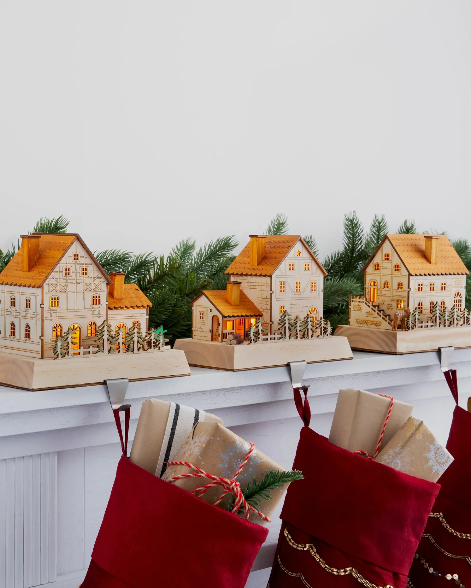Outlet Wooden Alpine Village Stocking Holders Stockings & Holders