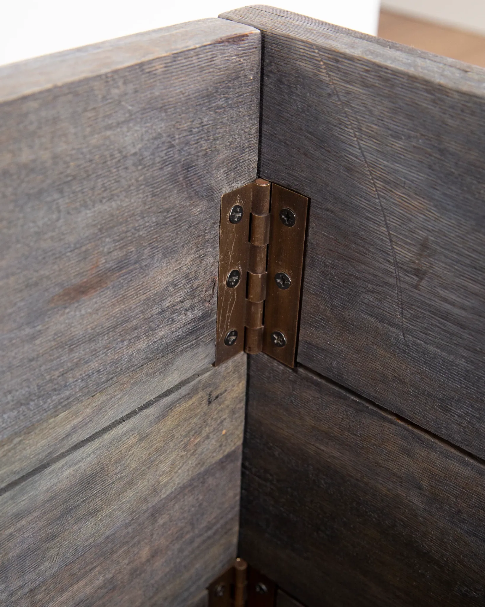 Discount Wooden Crate Christmas Tree Collars Skirts & Collars