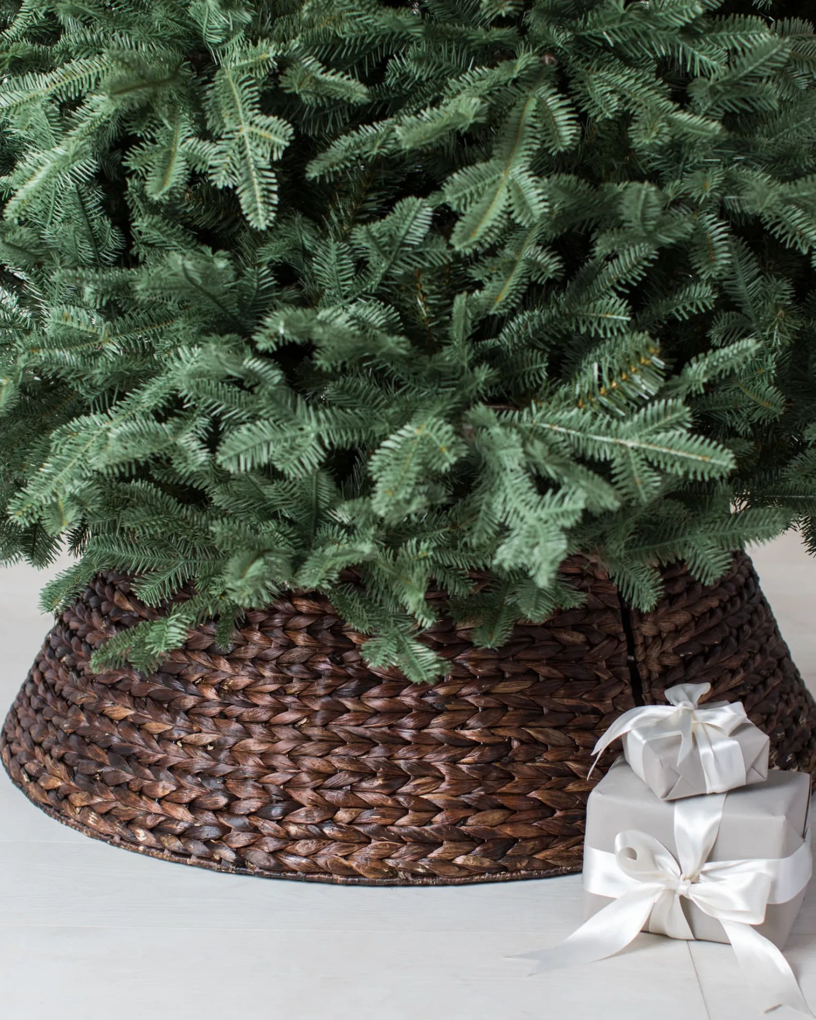 Sale Woven Christmas Tree Collars Skirts & Collars