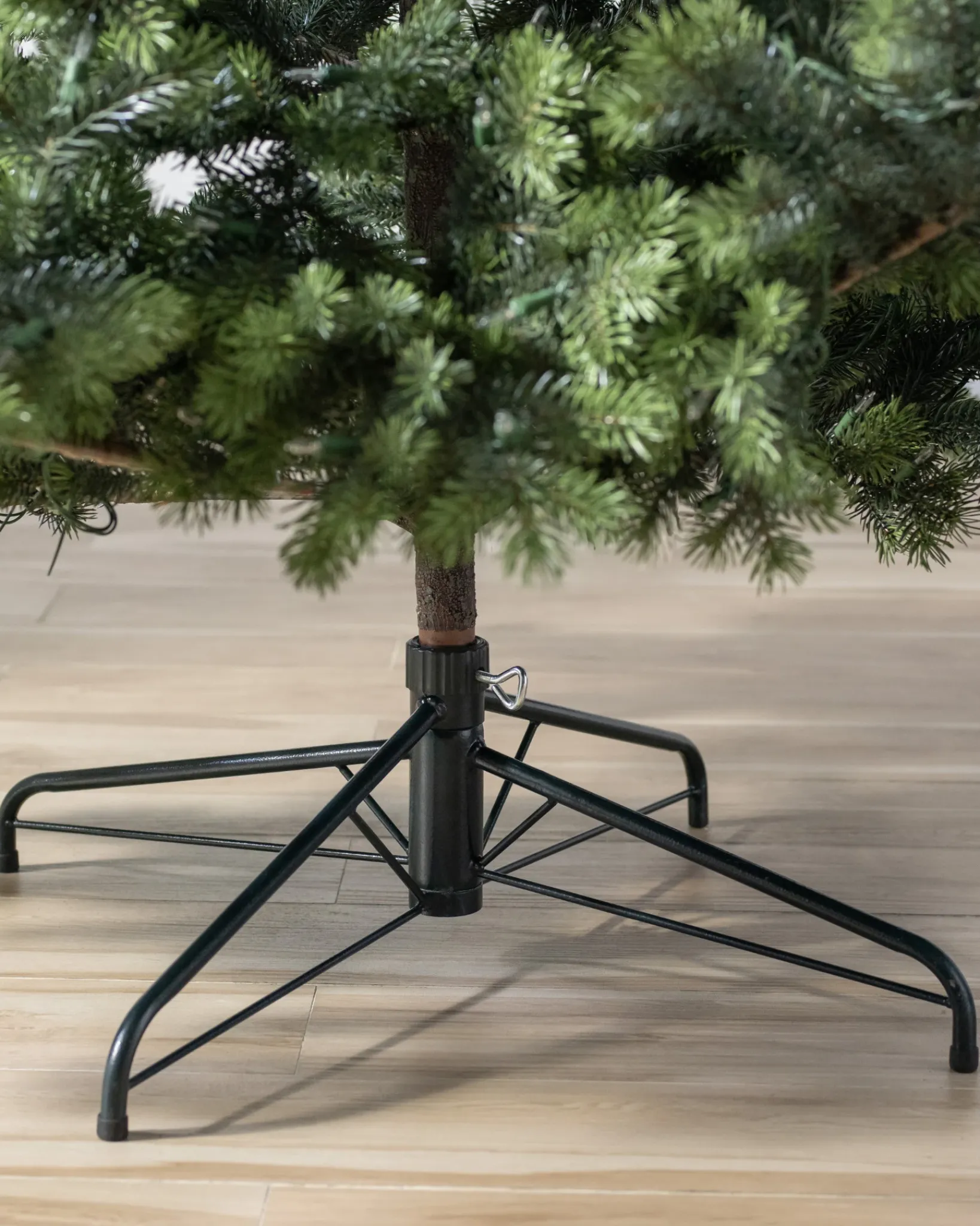 Discount Yukon Spruce® Trees 7 - 7.5 Feet|Pre-Lit