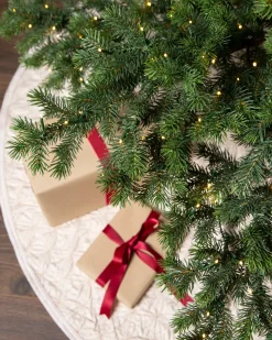 Discount Yukon Spruce® Trees 7 - 7.5 Feet|Pre-Lit